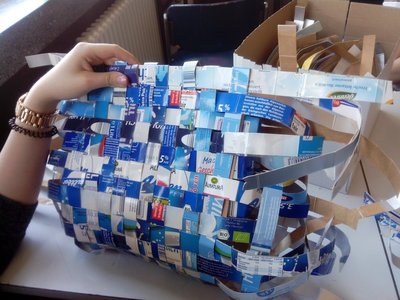 Verwebte Fläche wird gebogen